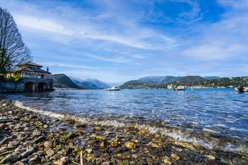 Residenza Al Lago Сан-Маурицио-д'Опальо Экстерьер фото